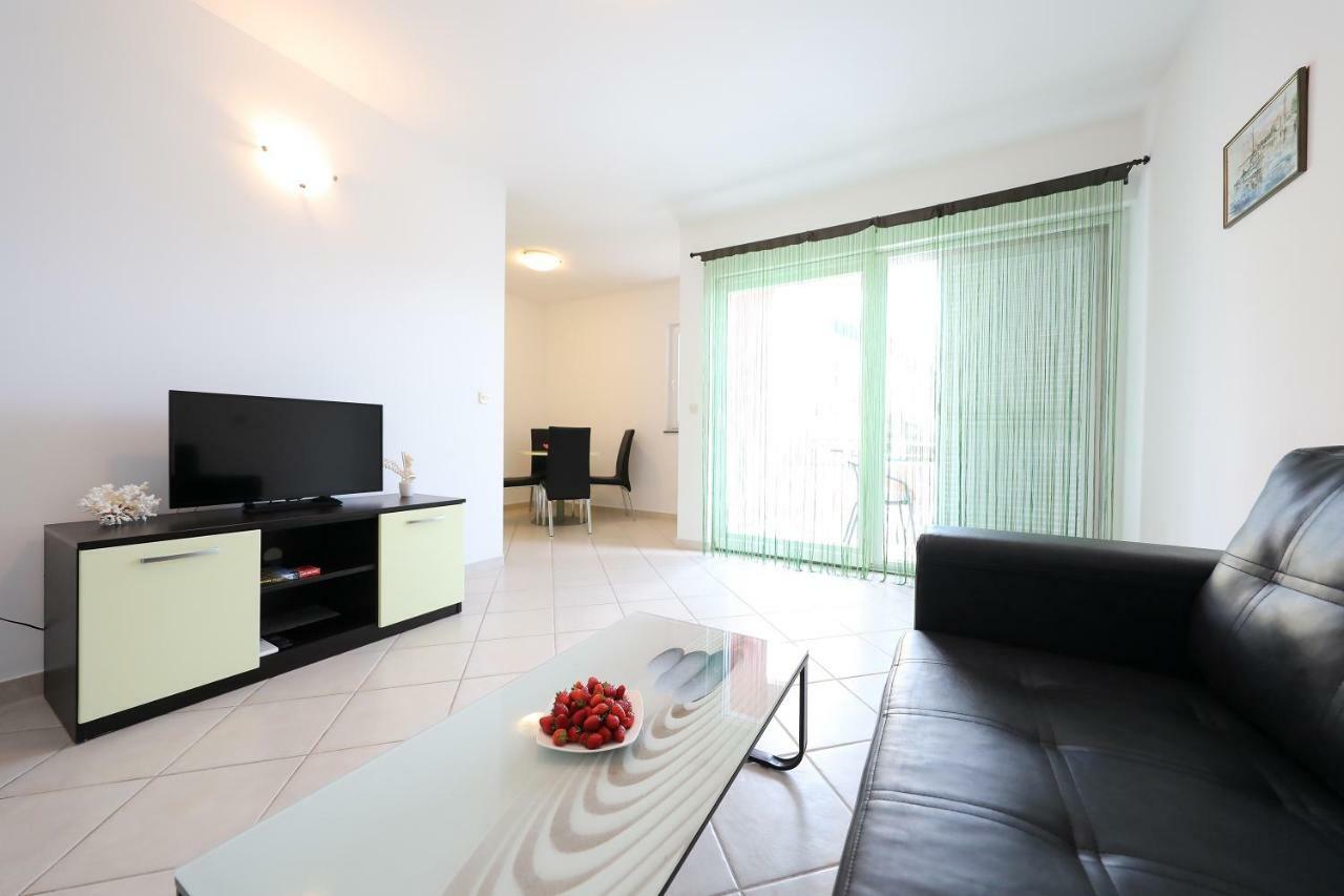 Villa Pino With Pool, Sauna & Jacuzzi Petrcane Exterior foto
